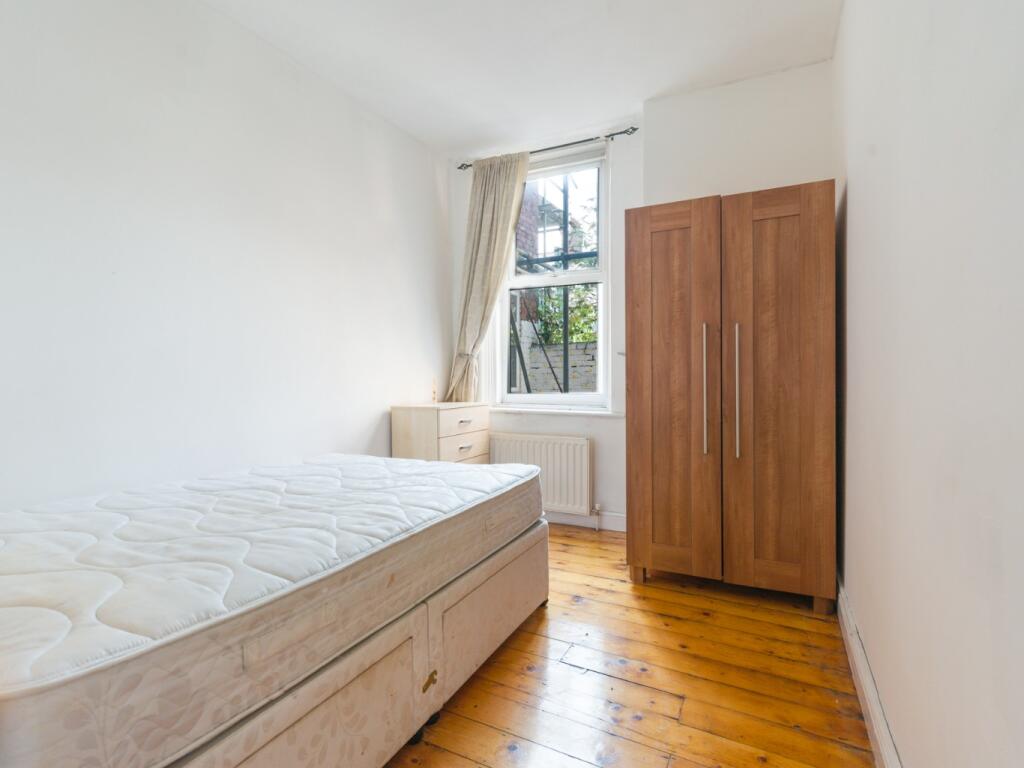 3 bedroom ground floor flat for rent