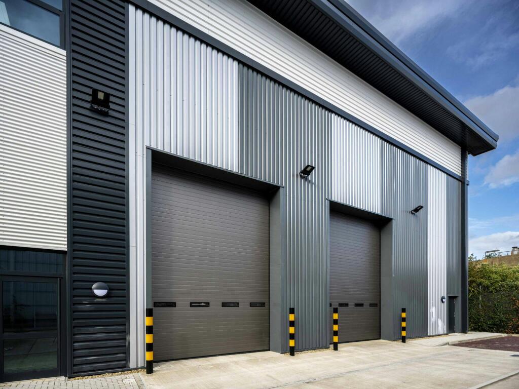 Property_Beckton_4-scaled.jpg