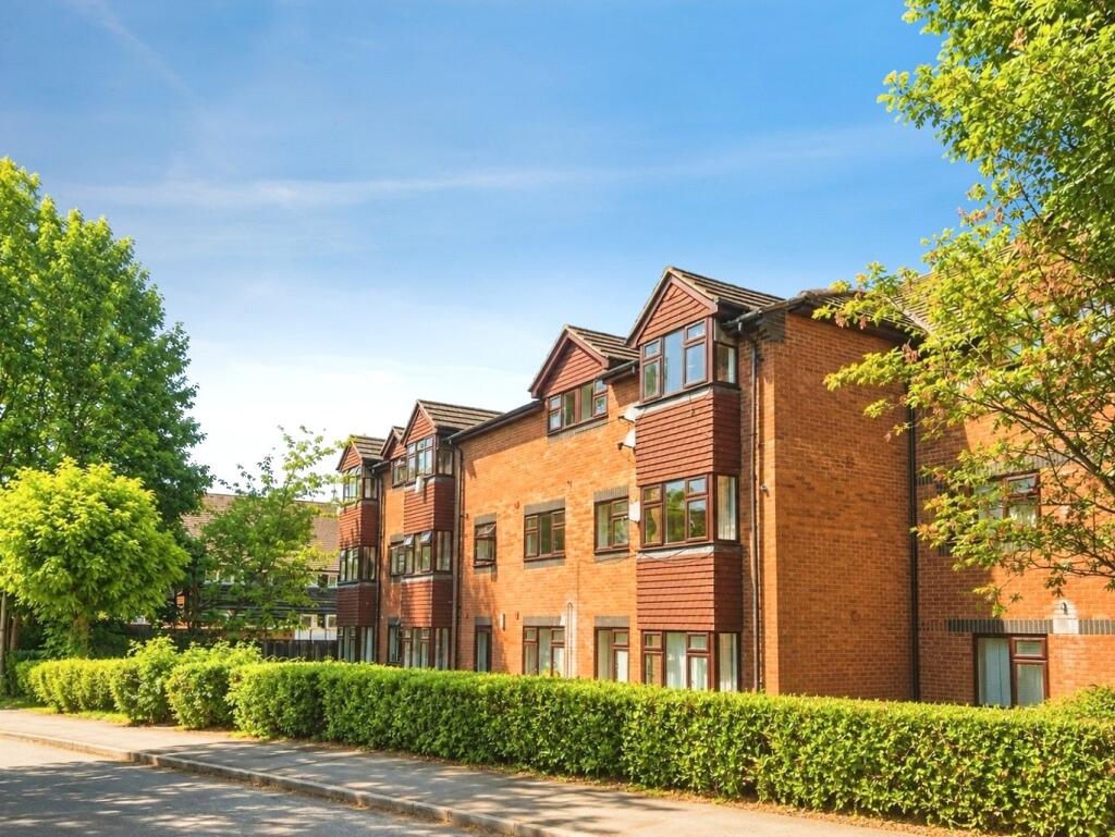 Main image of property: Albert Walk, Crowthorne, Berkshire, RG45
