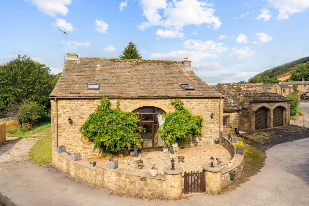 House in Harrogate, Bouthwaite, Fountains Earth