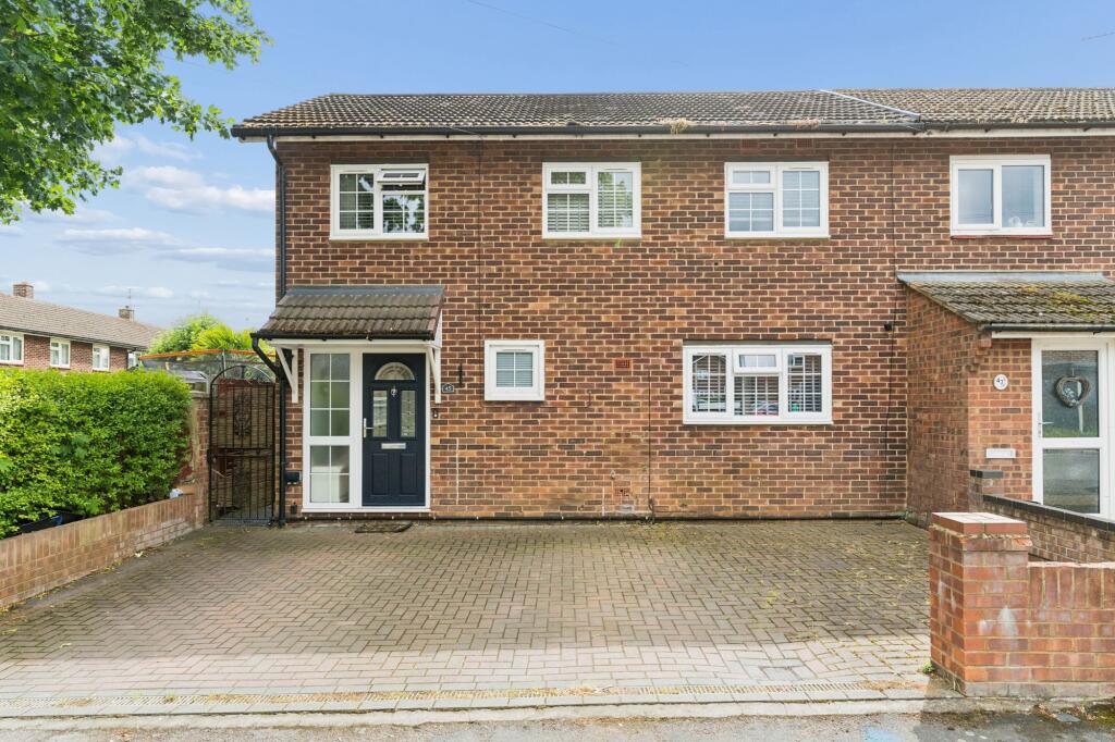 Main image of property: St. Margarets, Stevenage, SG2