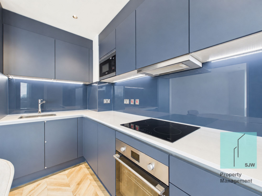 Apartment in London - View 3
