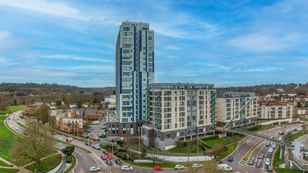 Main image of property: Cotterells, Hemel Hempstead,HP1