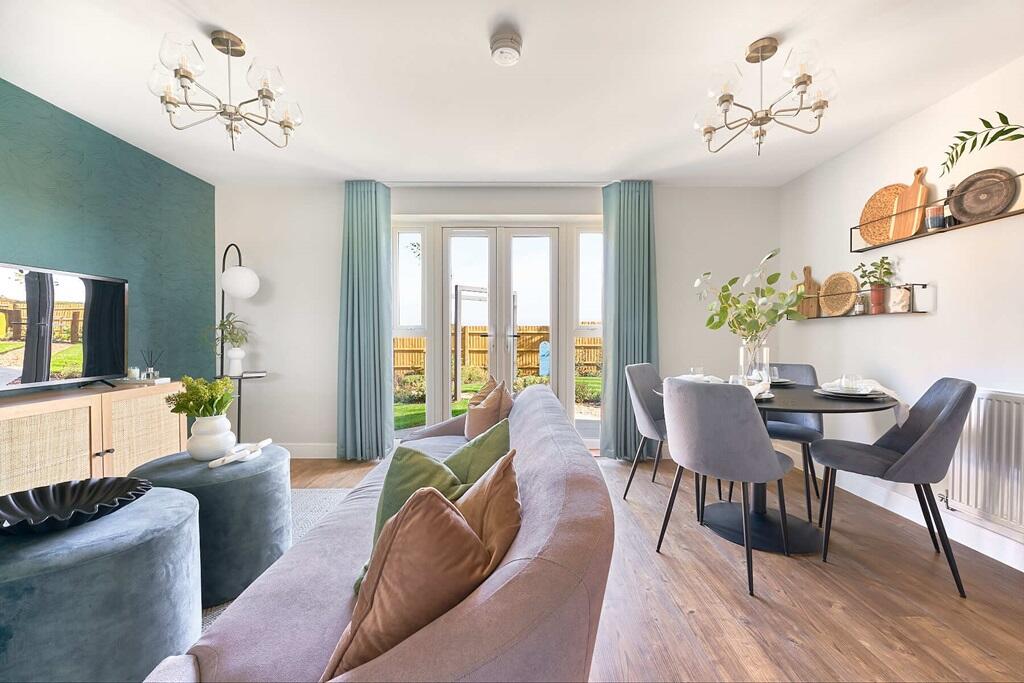 Main image of property: Bramcote Grange, Wentworth Drive, Nuneaton, Warwickshire, CV11 6NX