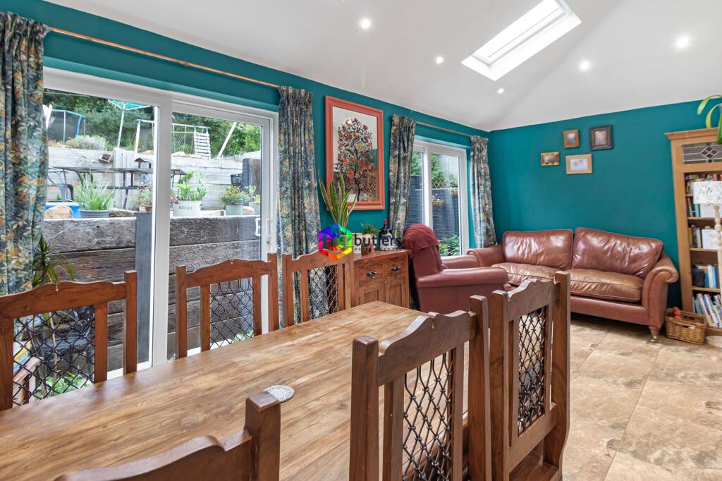 House in North East Derbyshire, Killamarsh - View 2