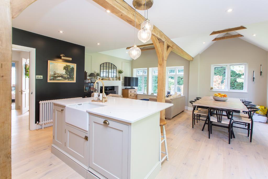 House in Wealden, Heathfield and Waldron - View 2