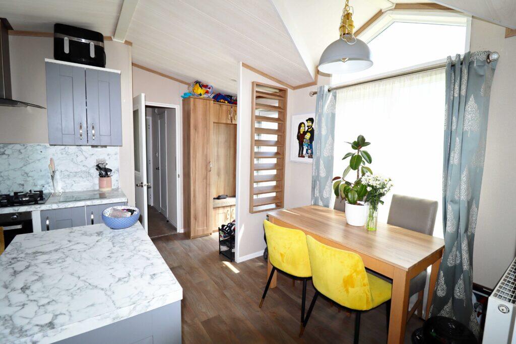 Haven Road, Hayling Island - More