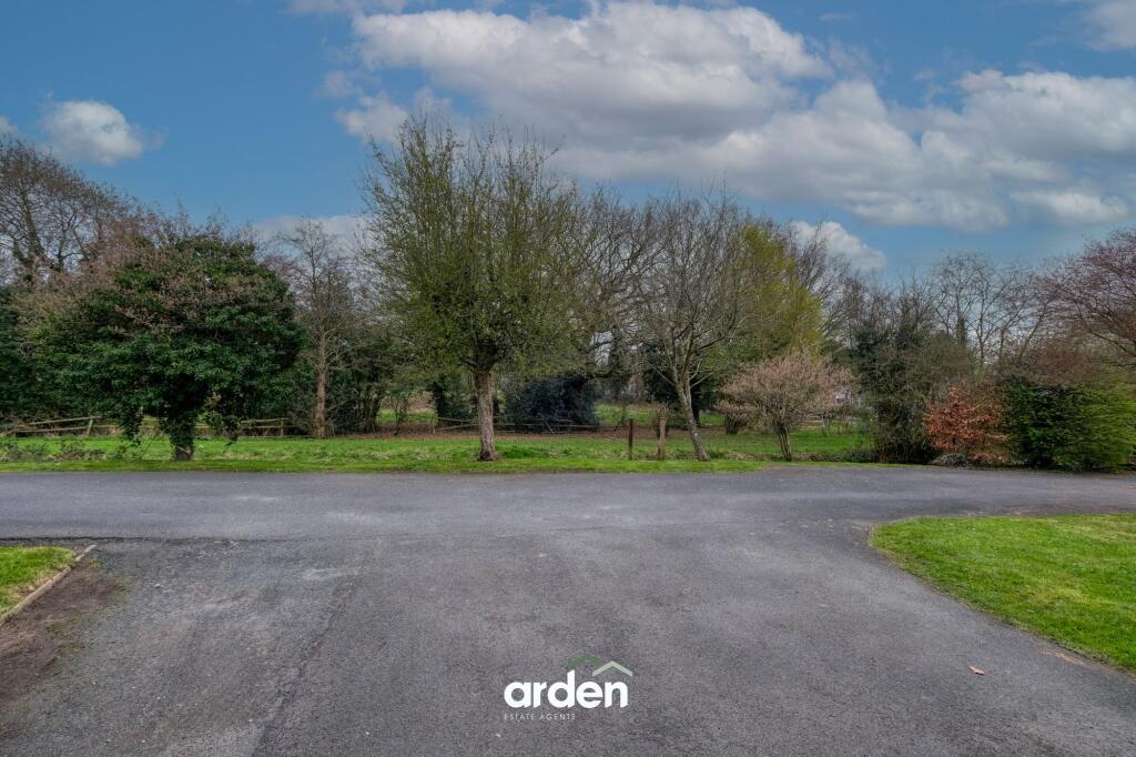 Additional image 22 of Green Hill Close, Lickey End, B60