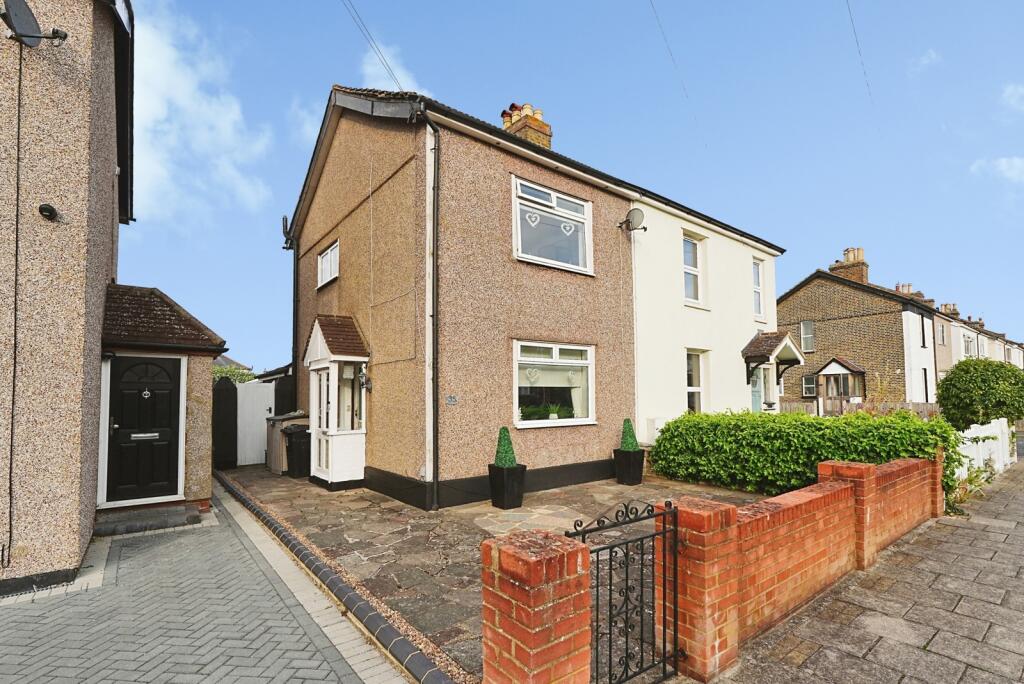 Main image of property: Wellington Road, BROMLEY, Kent, BR2