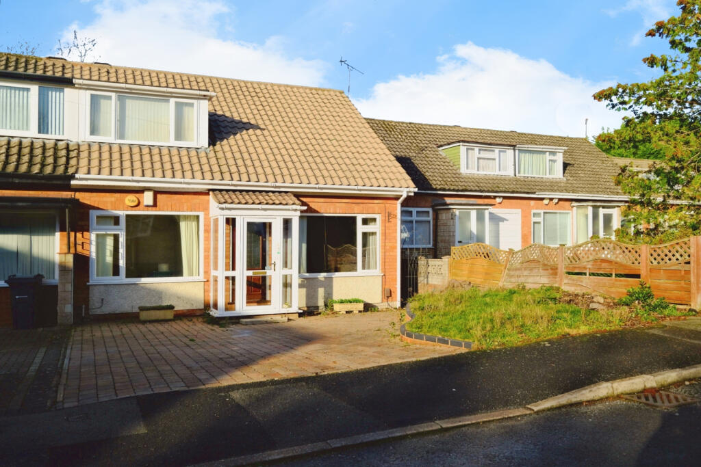 Main image of property: Southam Close,Hall Green, Birmingham, West Midlands B28 OAE