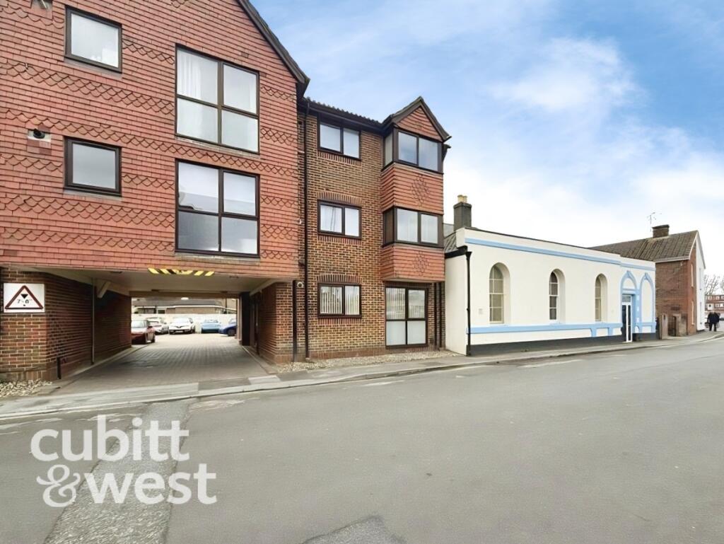 Main image of property: Waterloo Road Havant PO9