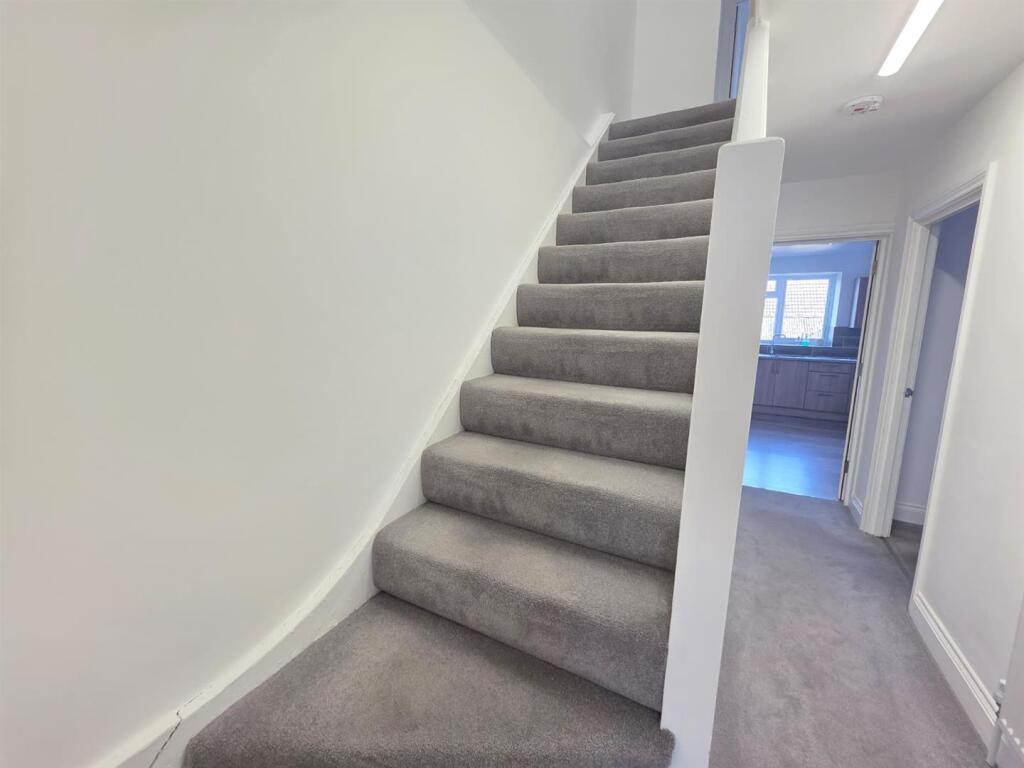 Apartment in Worthing, Salvington - View 4