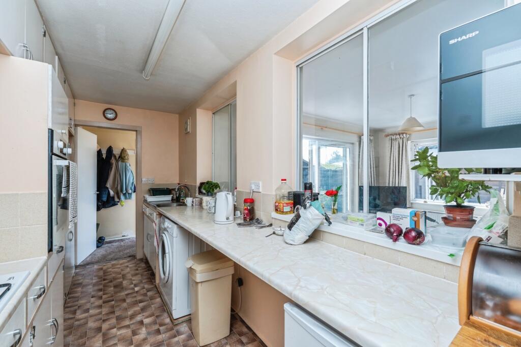 House in Southampton, Totton - More