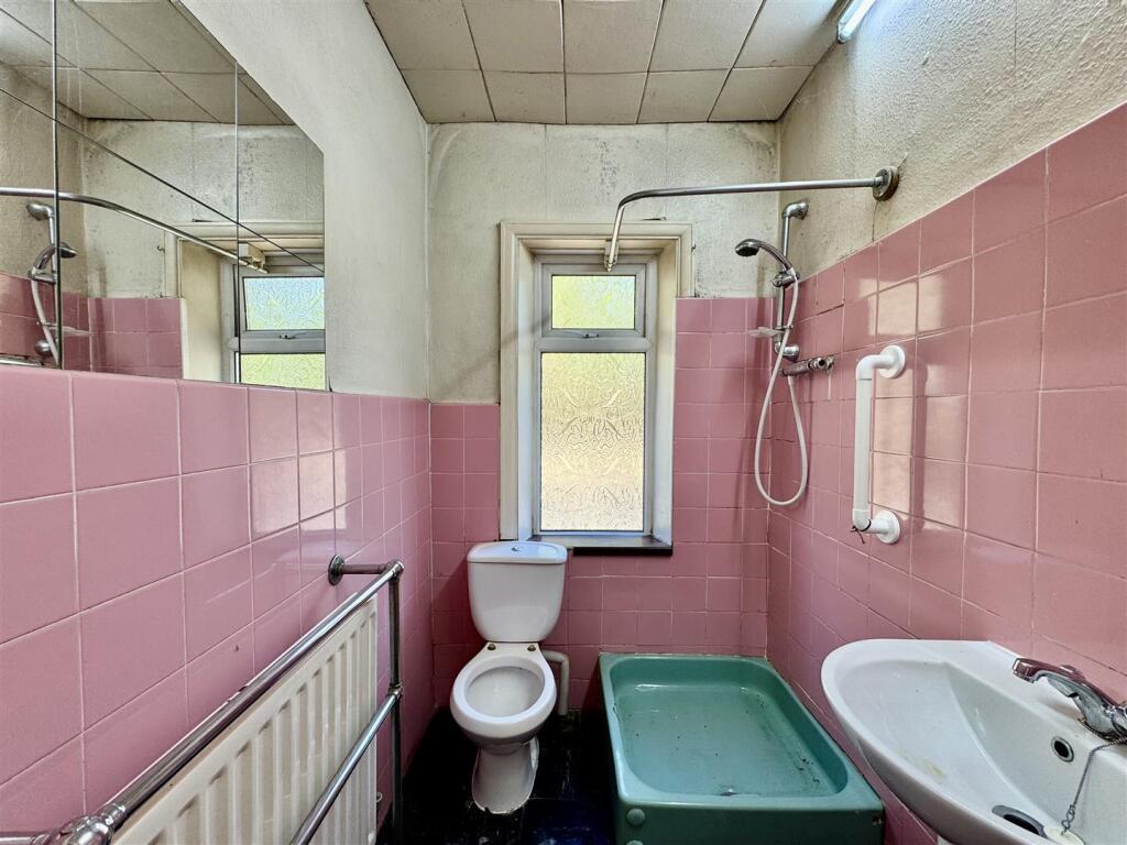 House in Kirklees, West Yorkshire - View 4