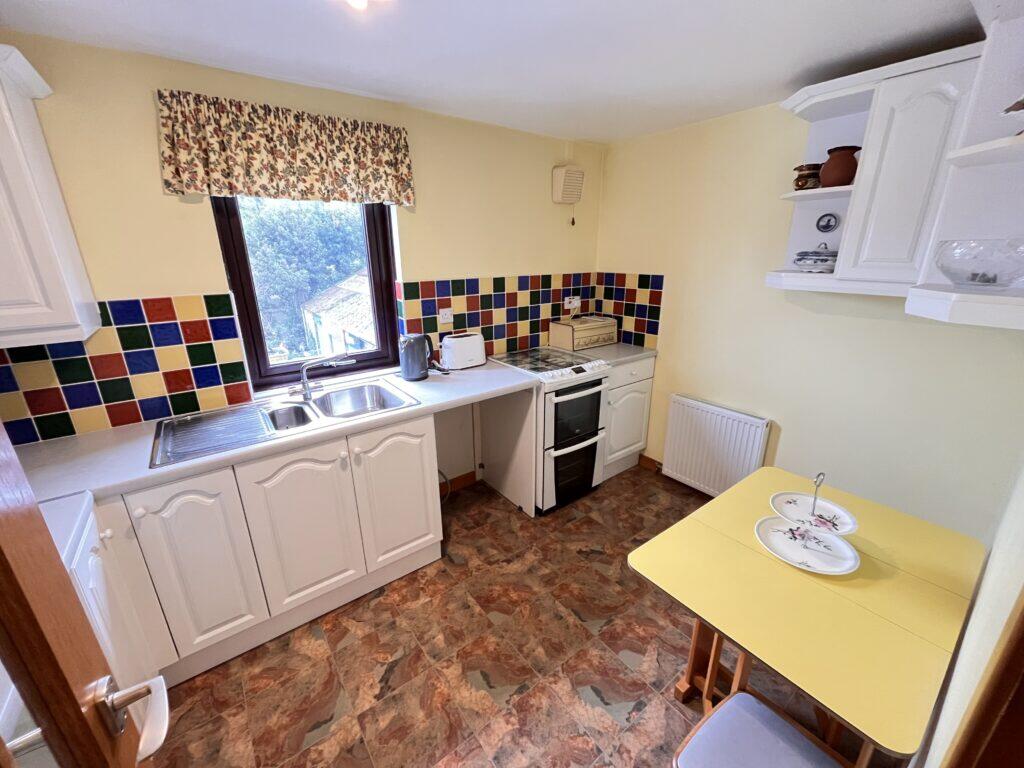 Apartment in Galashiels - View 3