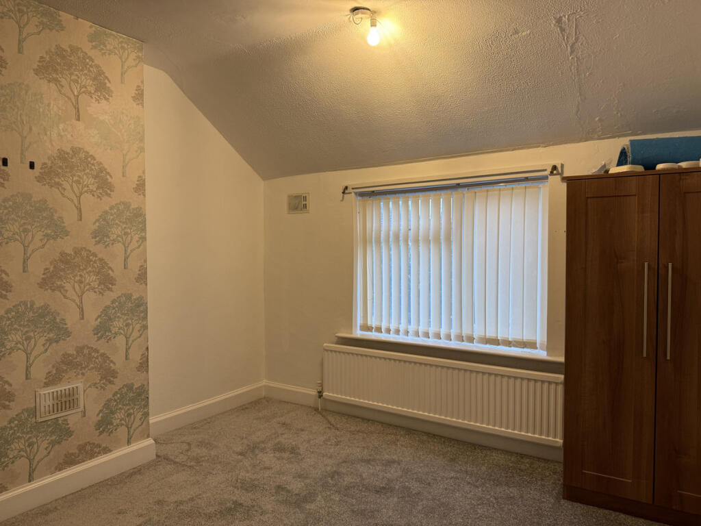 House in Hinckley and Bosworth, Lash Hill, Hinckley - View 5