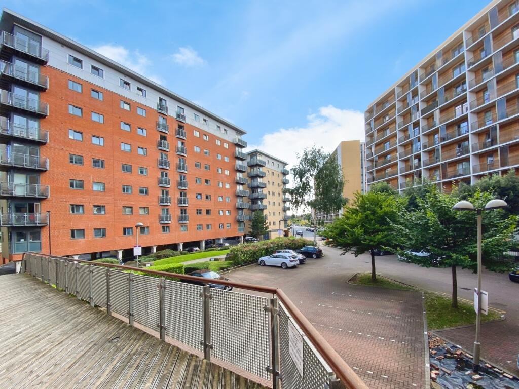 Main image of property: City Walk, Leeds, West Yorkshire, LS11