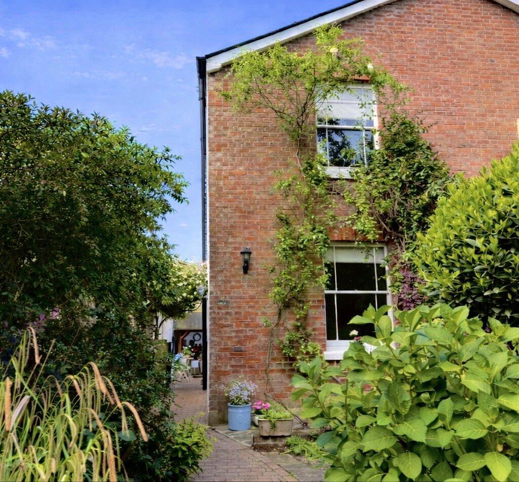 Main image of property: Harmony Street, Tunbridge Wells, Kent, TN4