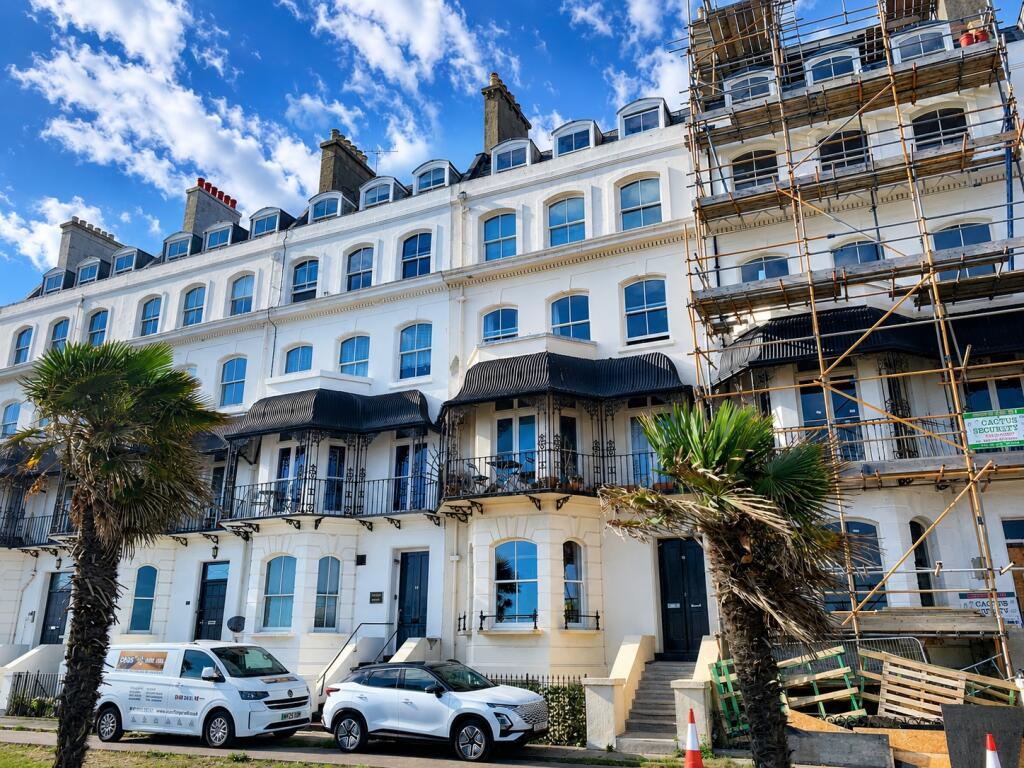 Apartment in Folkestone, Foord