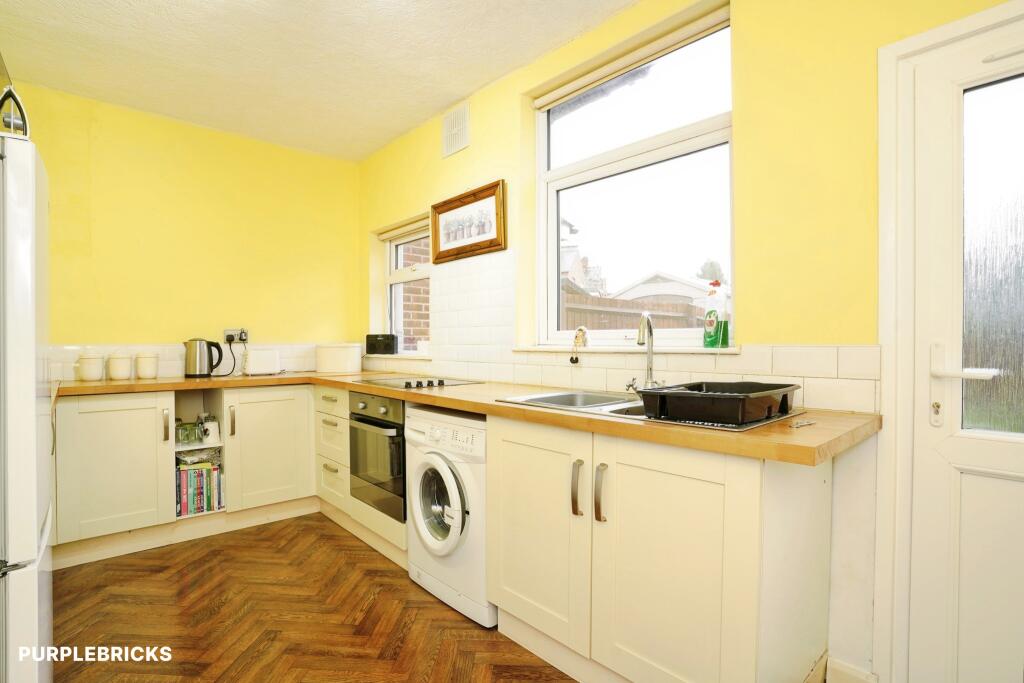 Saltersford Road, Leicester, LE5 photo 2