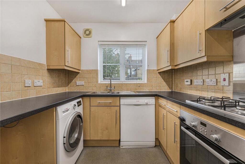 House in Dartford, Kent - View 5