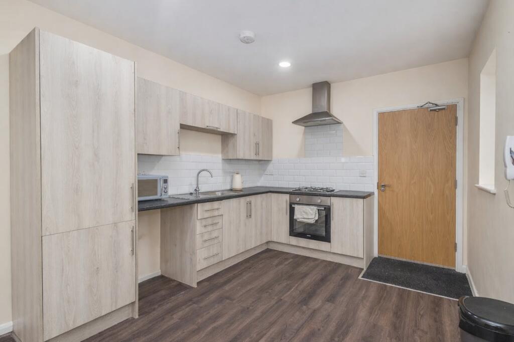 Additional image 8 of Flats 1-4 Brook Court, Brook Avenue, Wilnecote, Tamworth, B77 5GY