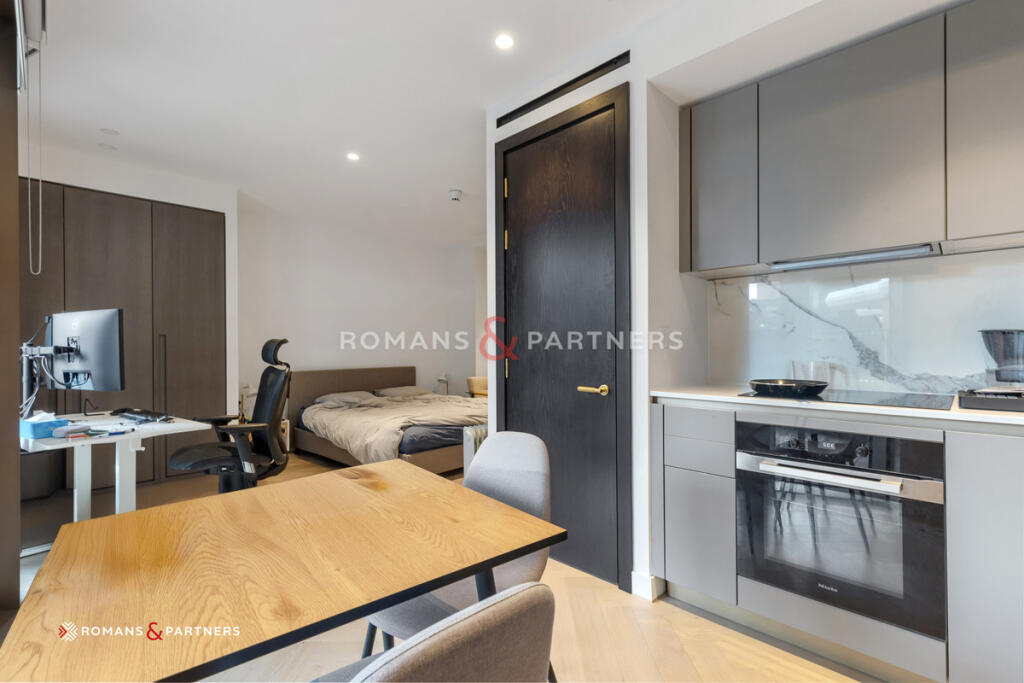 Apartment in London - View 4