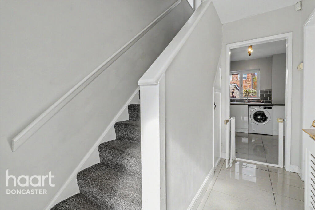 House in Doncaster, South Yorkshire - View 5