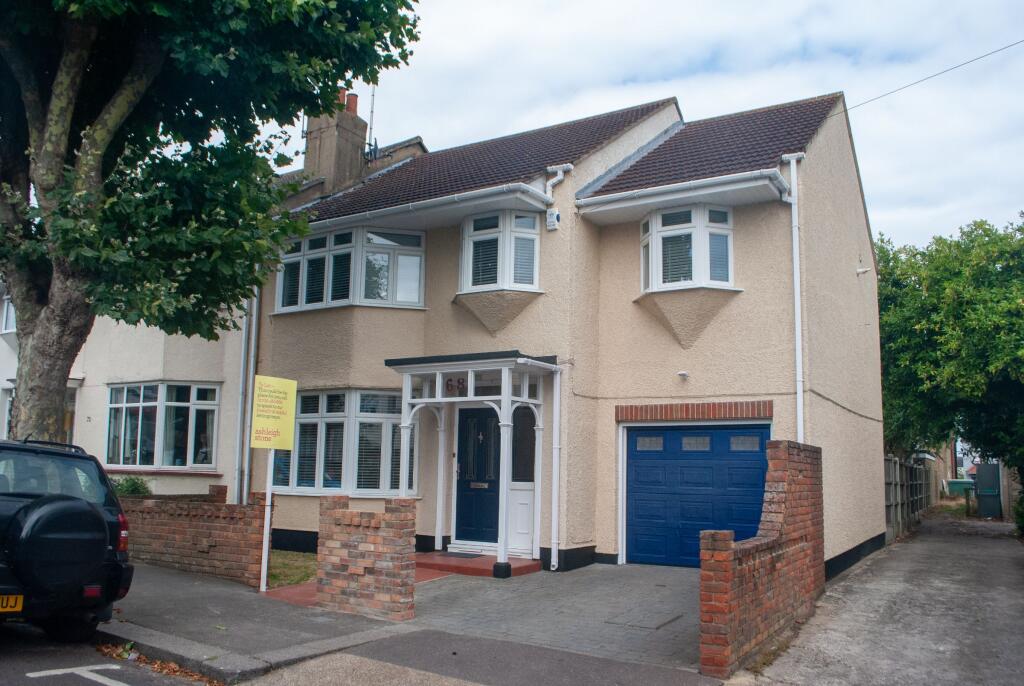 Main image of property: Southsea Avenue, Leigh-on-Sea