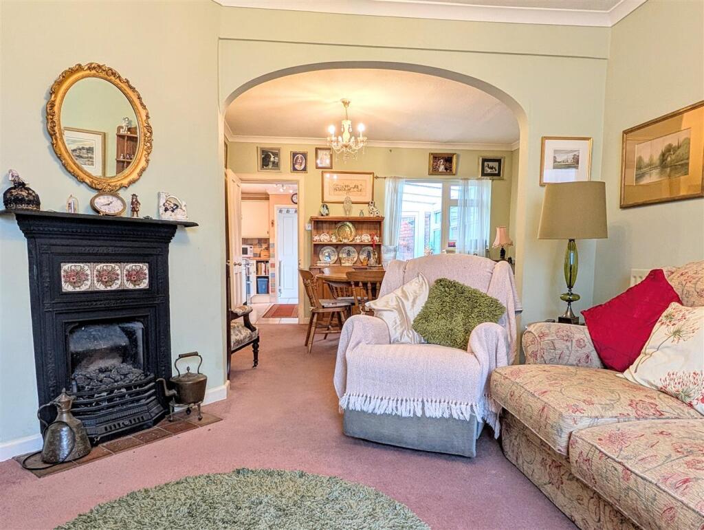 Stead Cottage, 37 Church Street, Church Stretton, SY6 6DQ photo 4