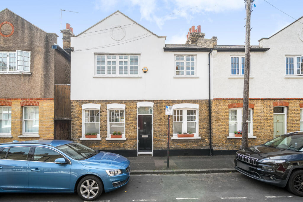 Main image of property: Straightsmouth, Greenwich