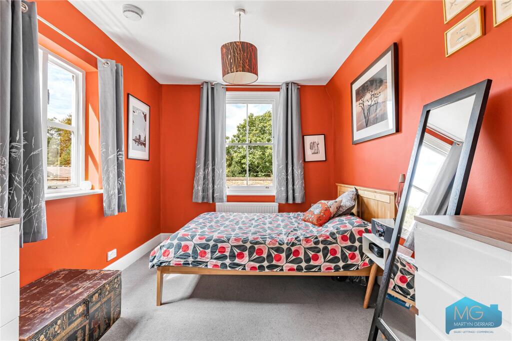 Apartment in London - View 4