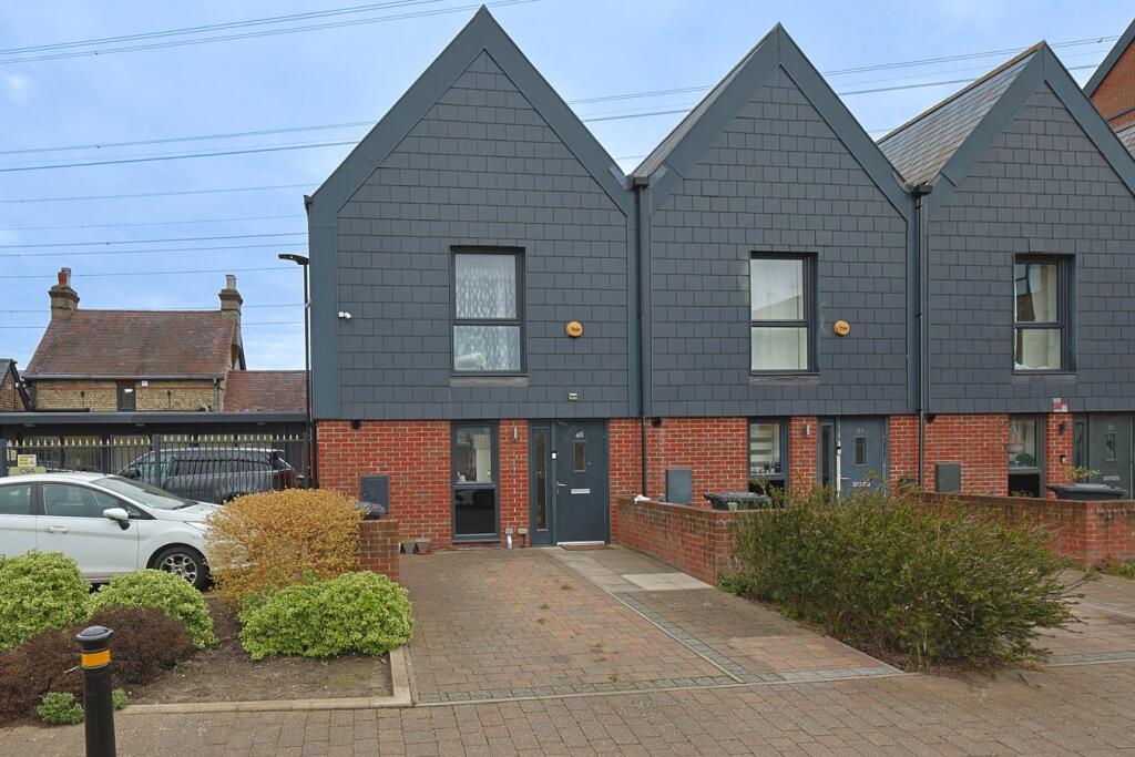 Main image of property: Hazlemere Marina, Waltham Abbey, EN9