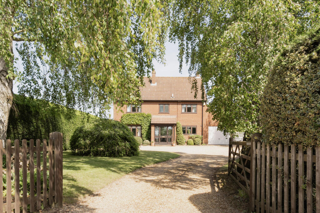 Main image of property: Mattishall Road, East Tuddenham, Dereham, Norfolk, NR20