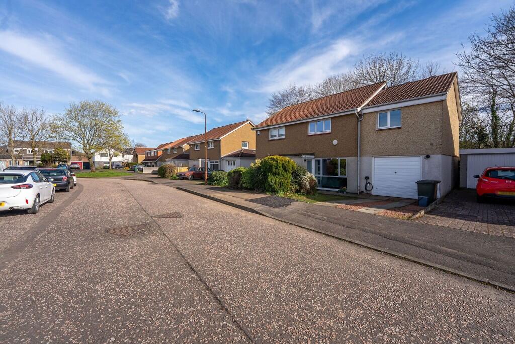 Main image of property: 48 Currievale Park, Currie, Midlothian, EH14 5TL