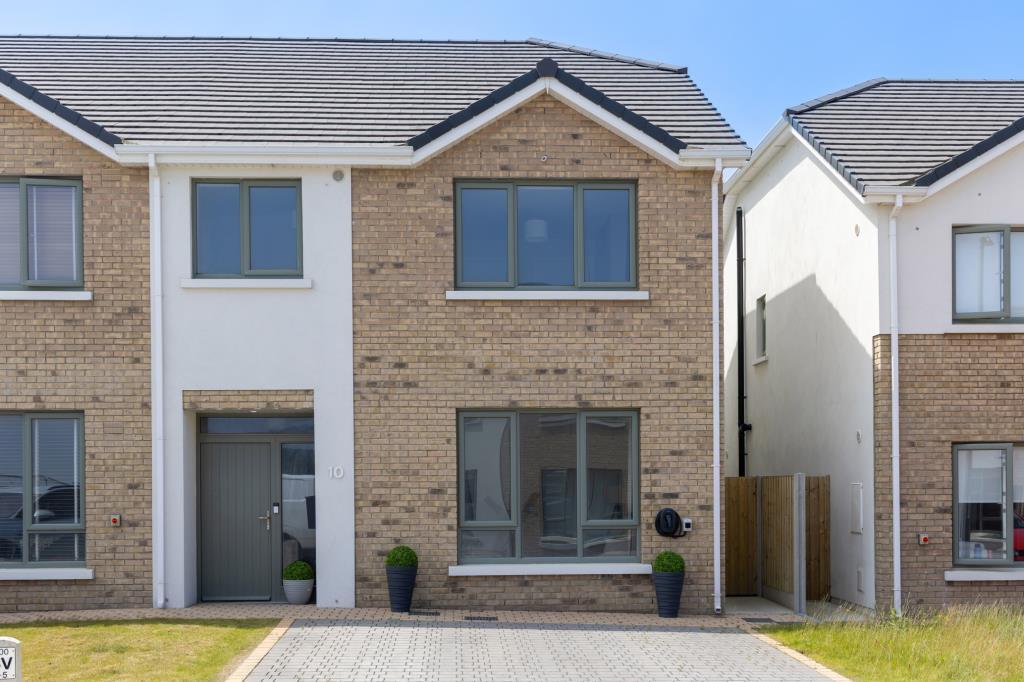 Main image of property: 10 Mariners Row, Mariners Point, Greenhill Road, Wicklow Town, Co Wicklow, A67 F7P2