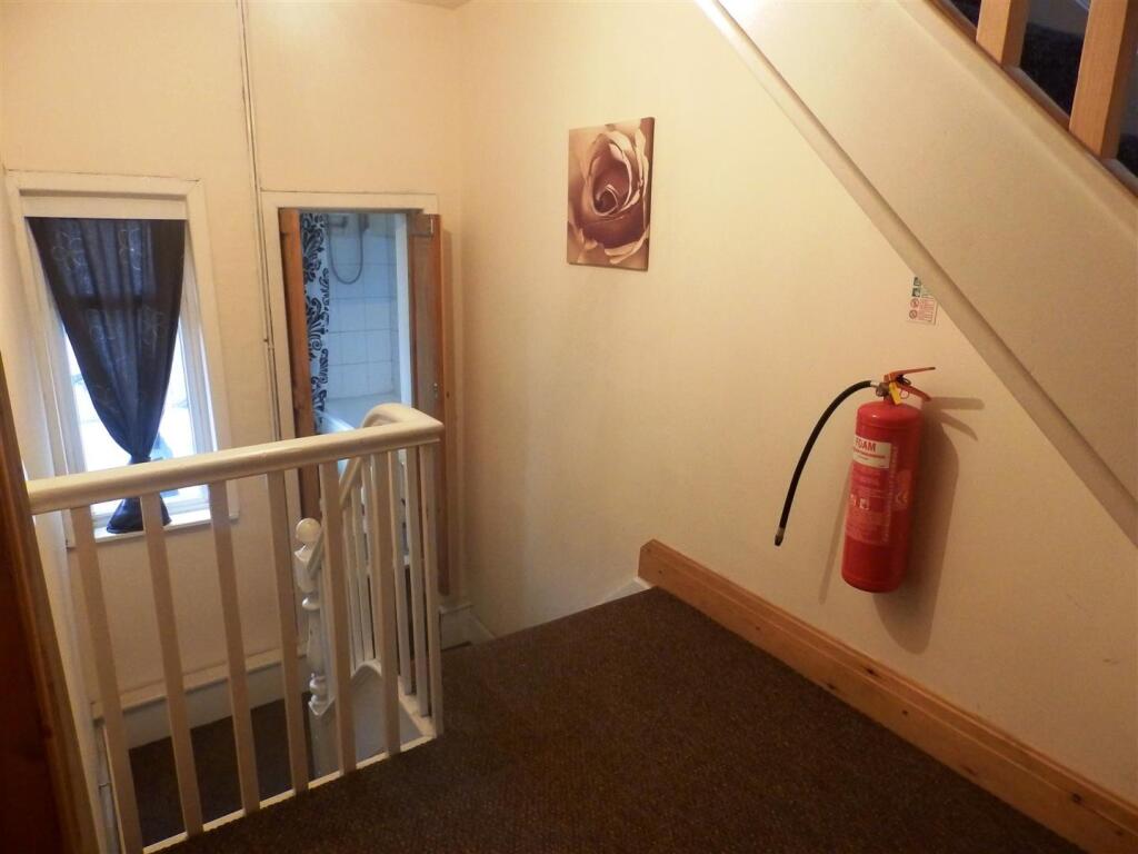House in Preston - View 4