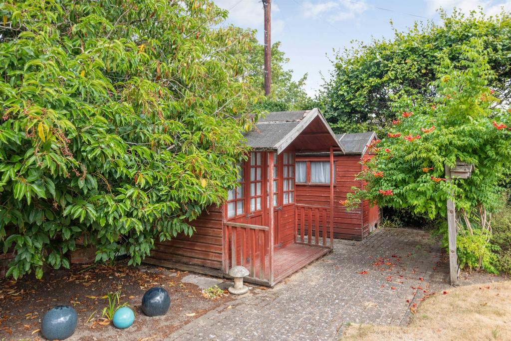 55 LOWER OLLAND STREET photo 3