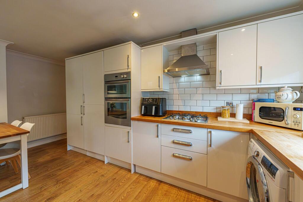 House in Cardiff - More