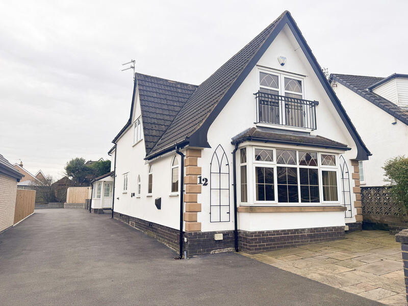 Main image of property: 12 Brocklewood Avenue, Poulton-Le-Fylde