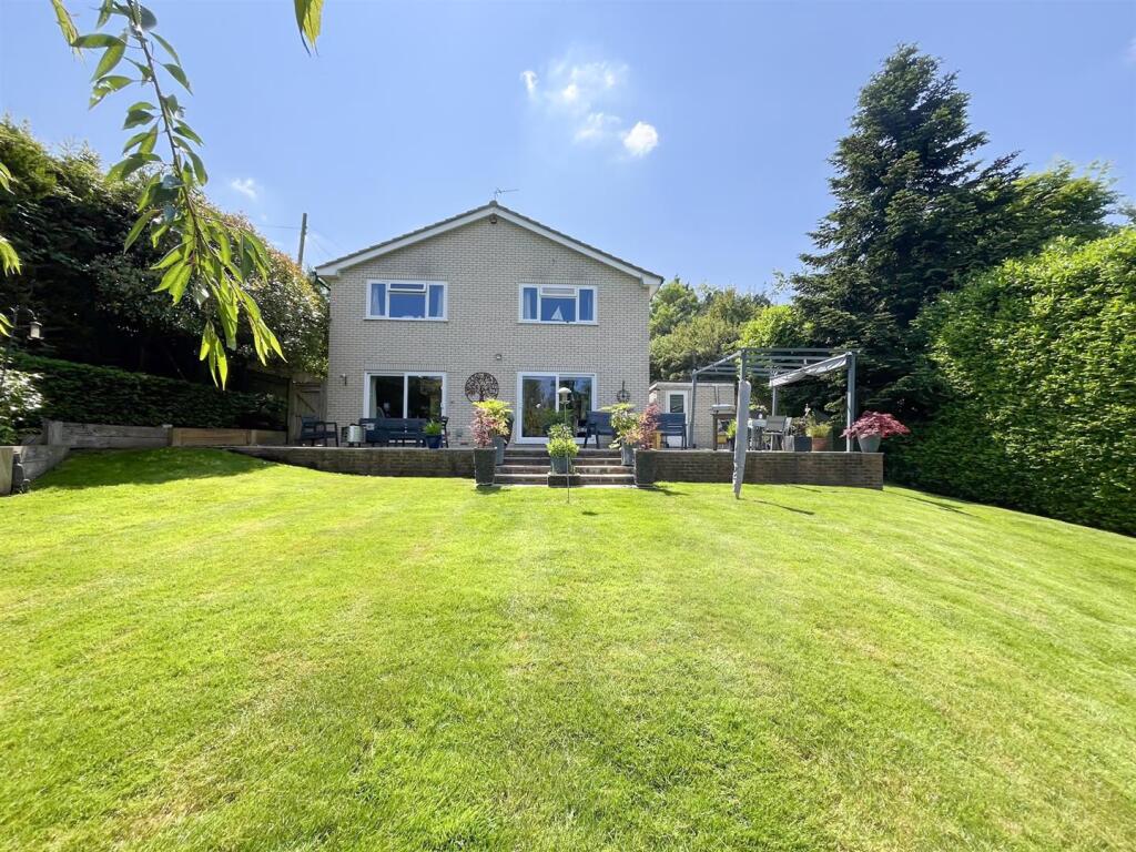 Main image of property: Manor Road, Horam, Heathfield TN21 0EX