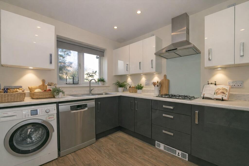 Poulter Croft, Middleton, MK10 photo 3