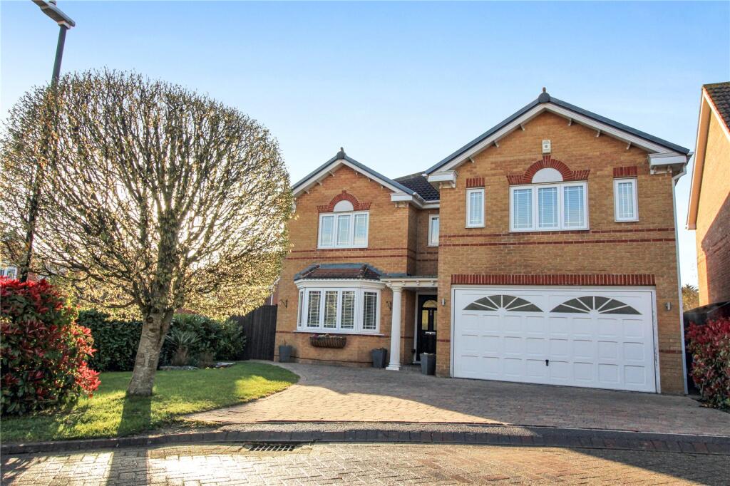 Main image of property: Wright Close, St Andrews Ridge, Swindon, SN25