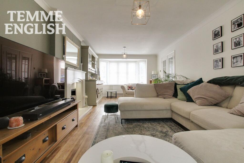 Ely Way, Rayleigh, SS6 - View 4