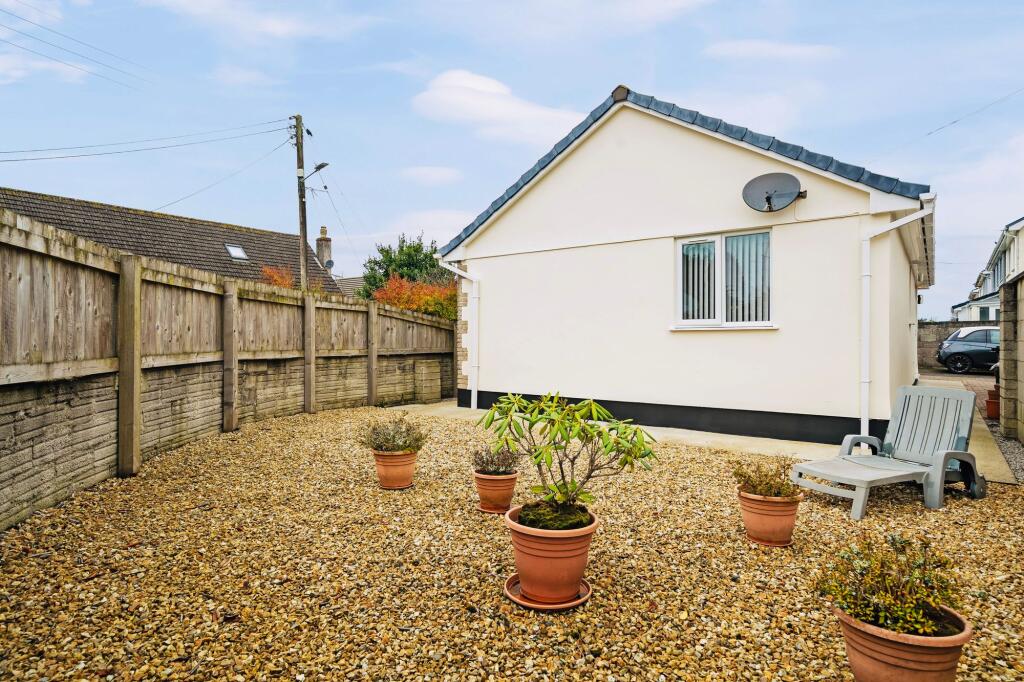 House in Camborne, Tuckingmill - View 2