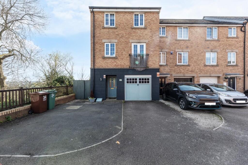 Main image of property: Toll Hill Court, Castleford