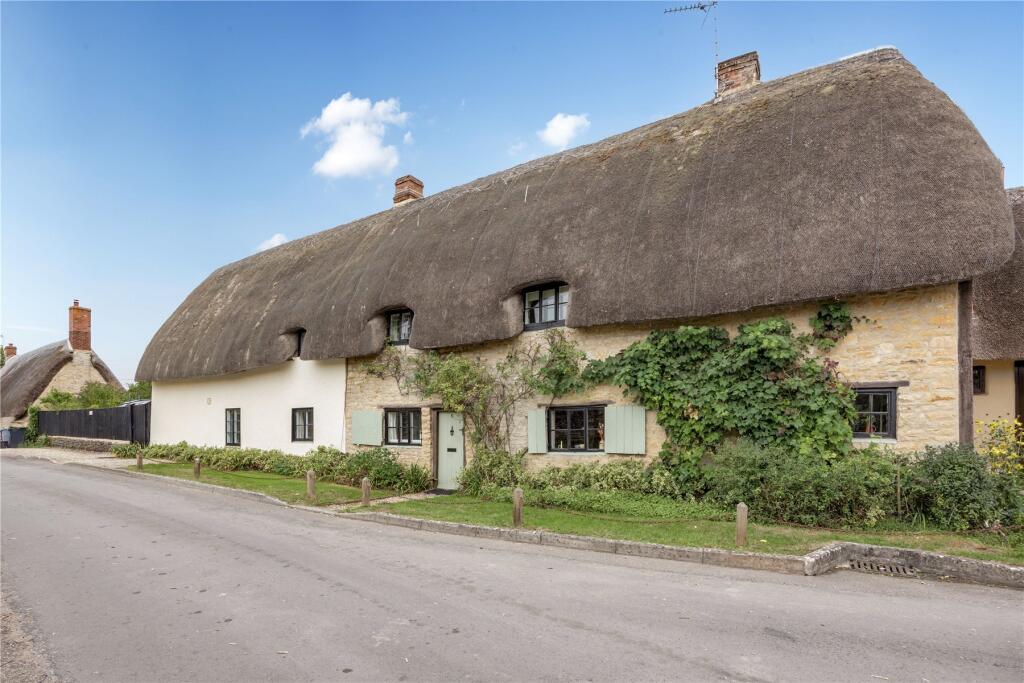 Main image of property: Steadys Lane, Stanton Harcourt, Witney, Oxfordshire, OX29