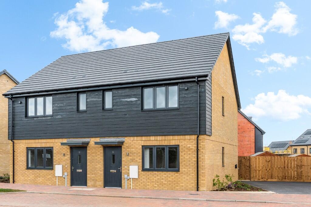 Main image of property: Whitehouse Park, Milton Keynes, Buckinghamshire, MK8