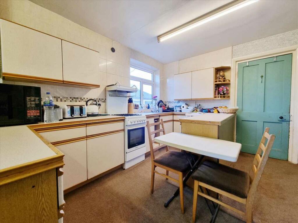 House in North Kesteven, Digby - View 3