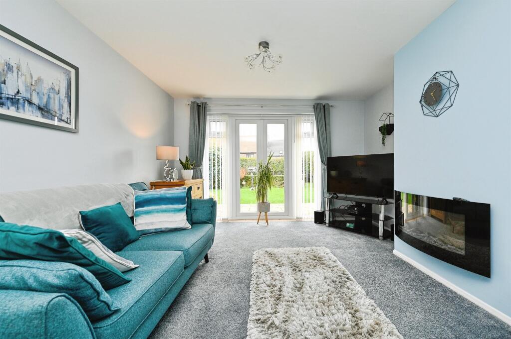 Bourne Close, South Wootton, King's Lynn photo 2